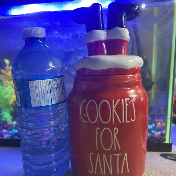 Rae Dunn Jar - Picture 1 of 1